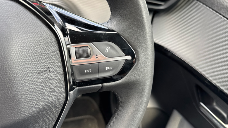 Peugeot 208 1.2 PureTech 100 Active 5dr Petrol Hatchback